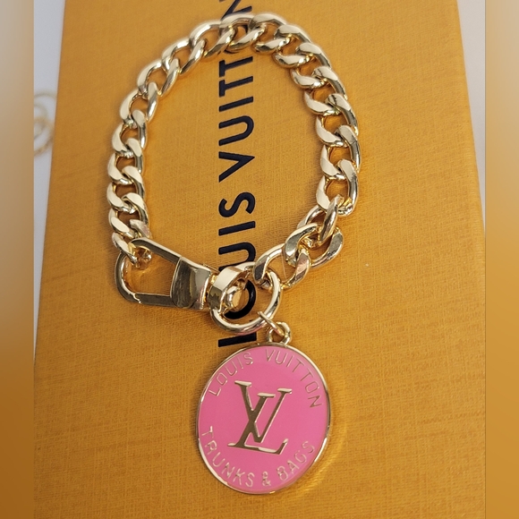 Jewelry - 6.5" Cuban Link Chain Bracelet, Louis Vuitton Trunks&Bags